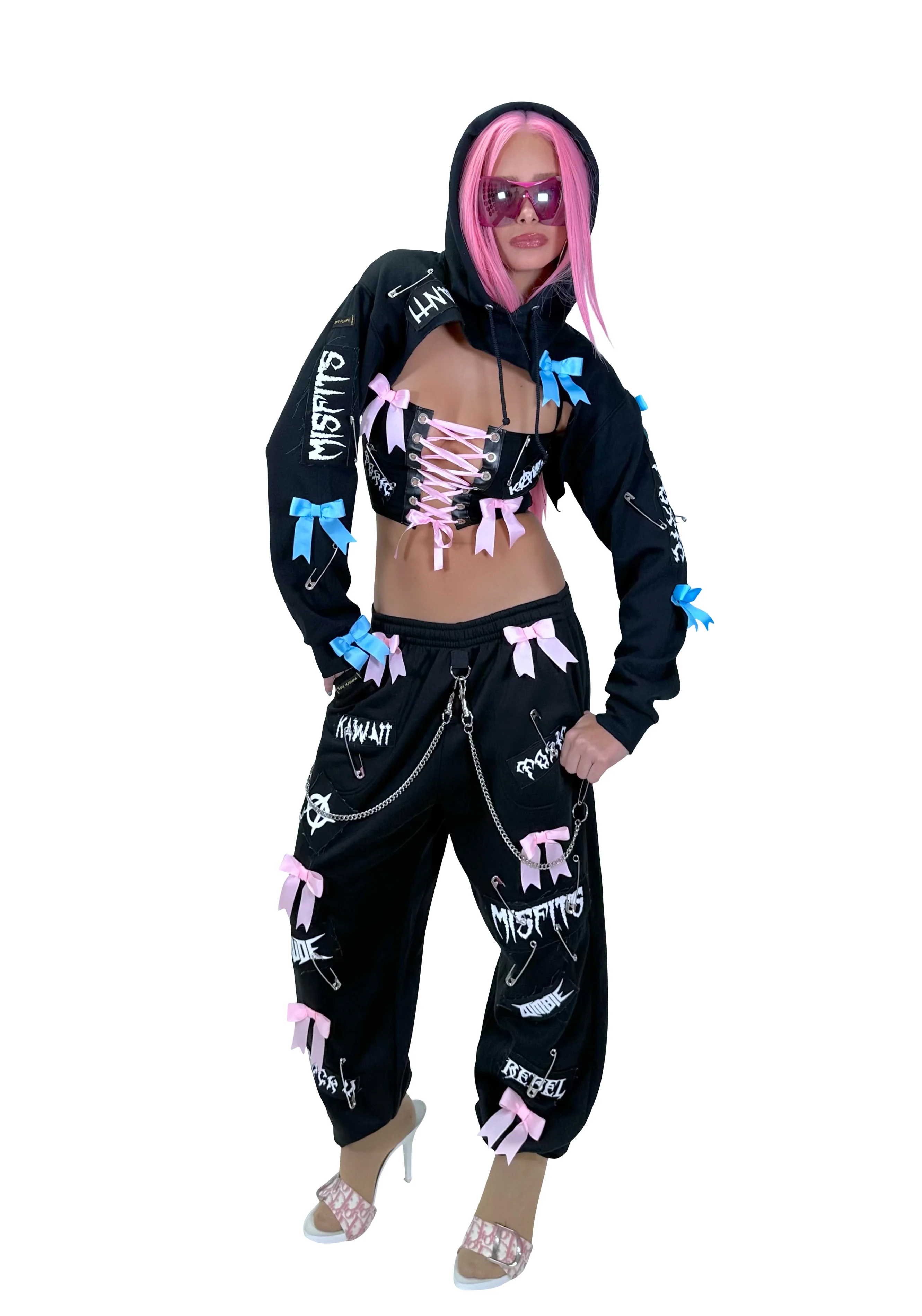 CRÈME DE LA CRÈME CROP HOODIE - Image 7