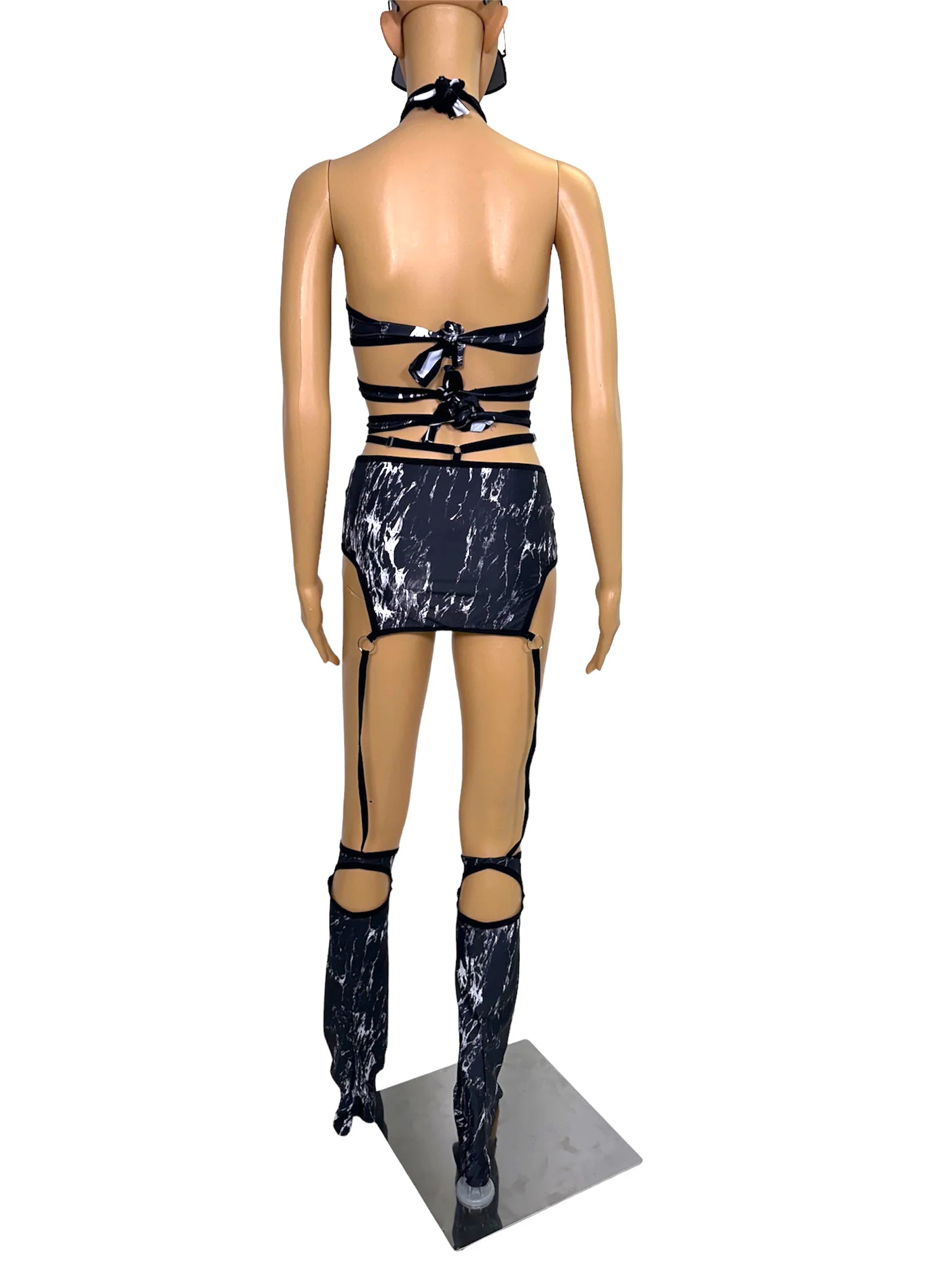 LEELOO CUT OUT SKIRT - Image 11