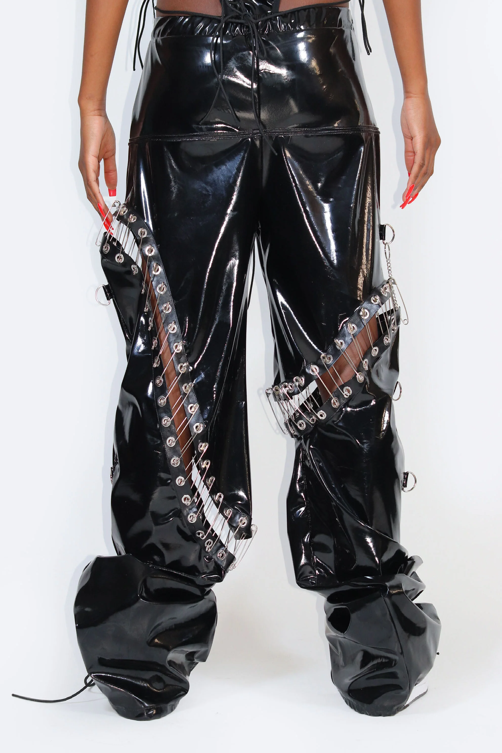 THE "DESTROY" SAFETY PINS VINYL PANTS - Image 4
